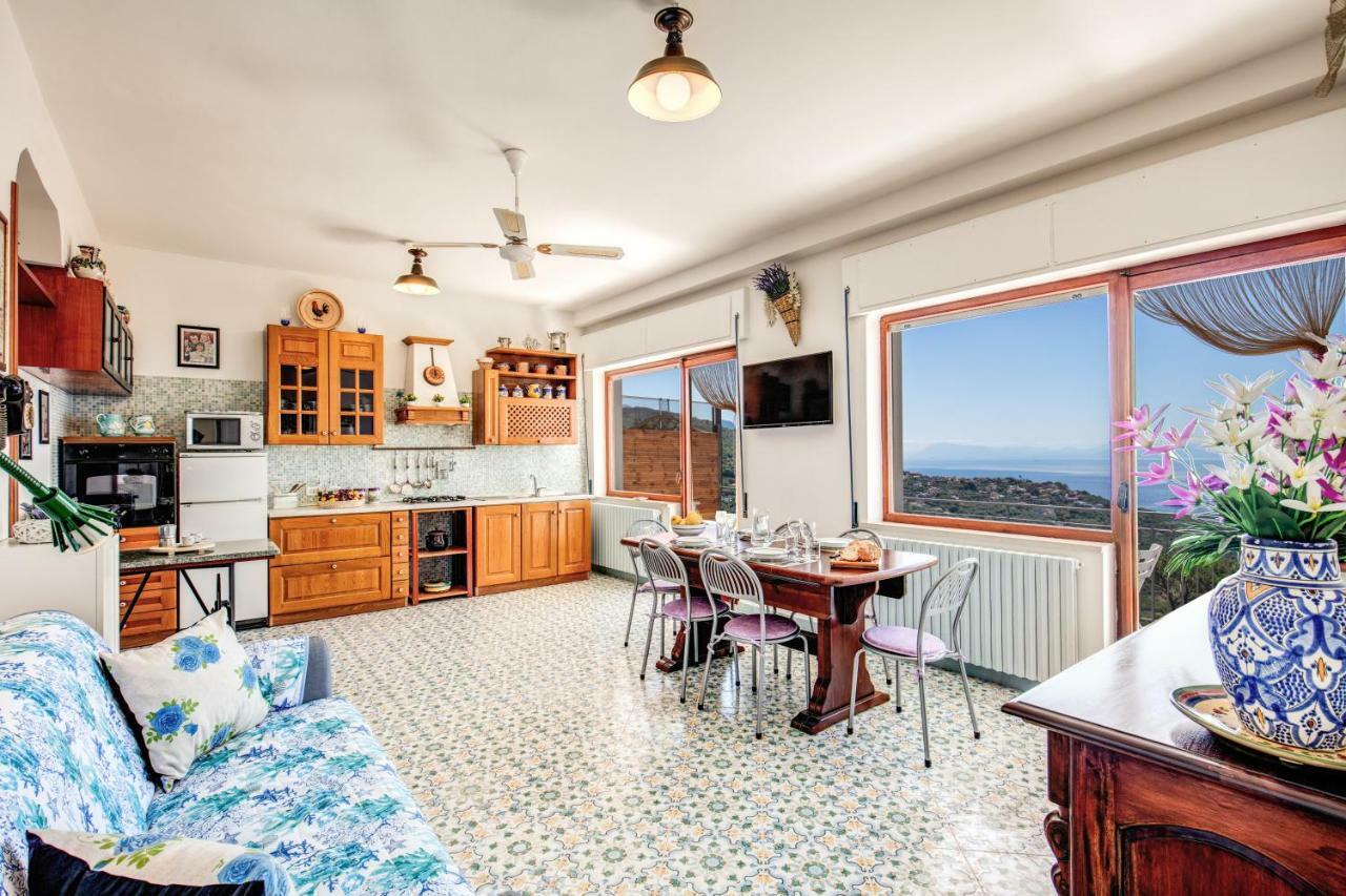 Geca'S House - Panoramic Sea View Studio Massa Lubrense Exterior foto